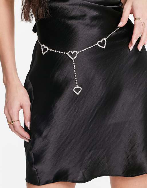 DesignB London - Buikketting met hartjes met siersteentjes in zilver 