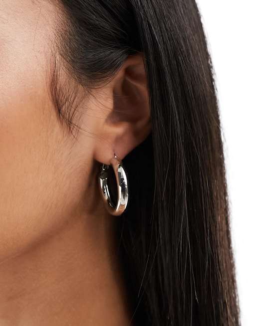 DesignB London - Buisvormige oorringen in zilver  
