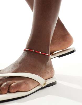 DesignB London - Cavigliera rossa con perle e perline 