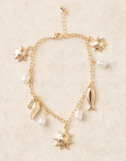 DesignB London charm anklet with summer shell charms in gold tone, 2 of 3