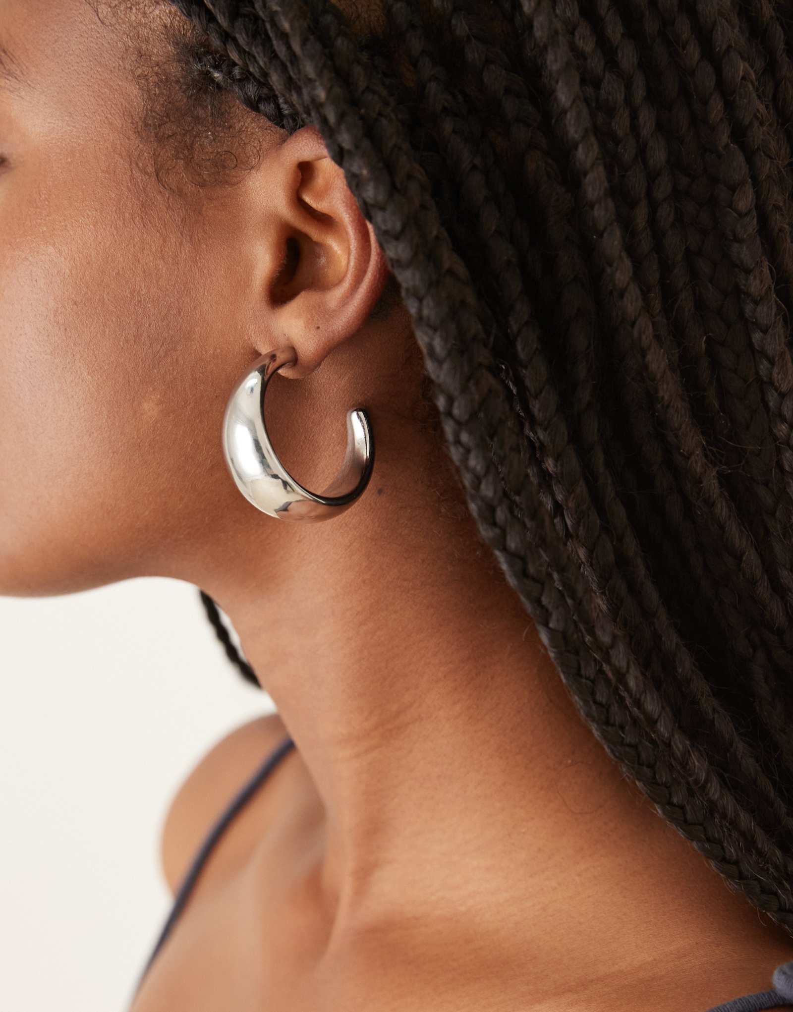 Массивные серьги-кольца в форме капли DesignB London из серебра