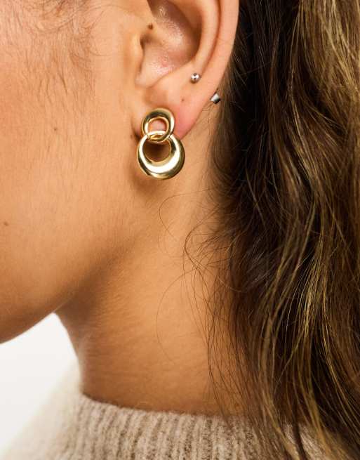 DesignB London - Cirkelvormige statement-oorhangers in goud