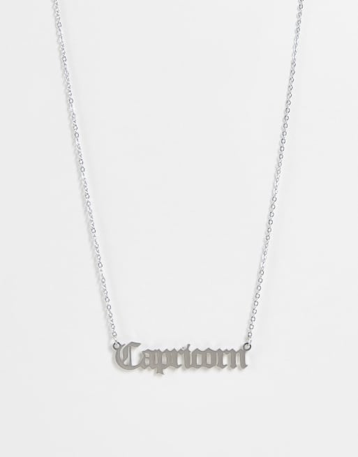 DesignB London - Collana color argento con segno zodiacale del capricorno