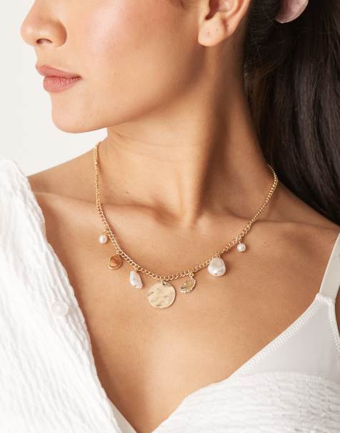 DesignB London - Collana color oro con charm e ciondoli con perle ed effetto fuso - view 1
