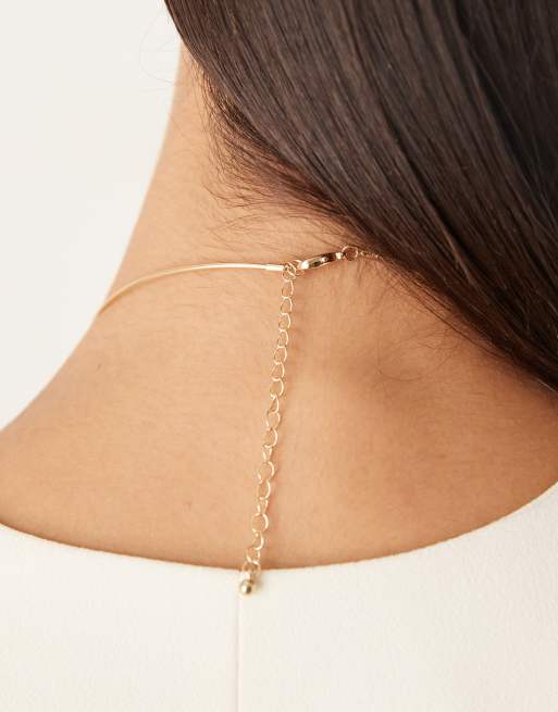 DesignB London - Collana dorata con pendente a goccia, 3 di 3