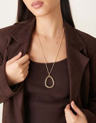 Collier avec gros pendentif - Doré