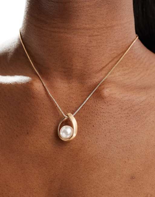 DesignB London - Collier multi-rangs à pendentif avec perle - Doré 