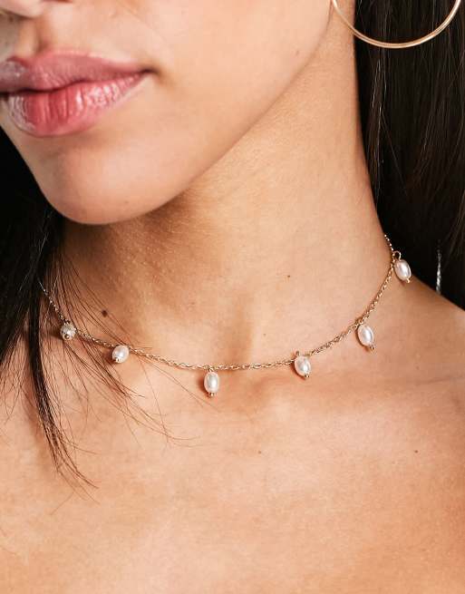 DesignB London - Collier ras du cou avec perles nacrées - Doré