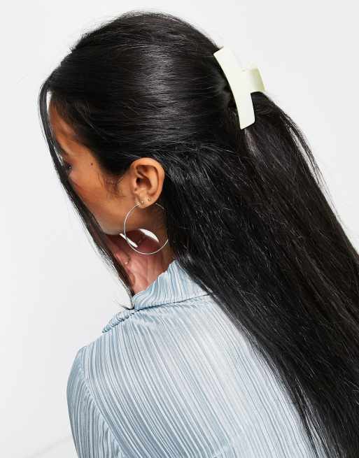 DesignB London - Confezione di fermagli minimal per capelli beige e blu, 2 di 4