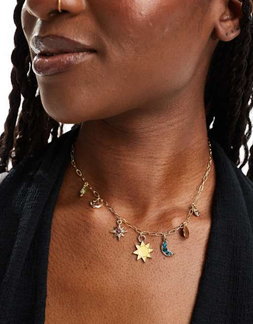 DesignB London – Constellation – Goldfarbene Halskette mit mehreren Anhängern