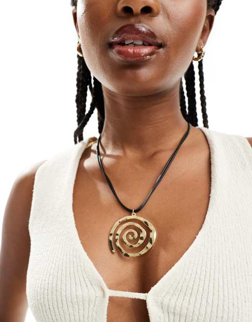 DesignB London cord necklace with swirl pendant in gold, 4 of 4