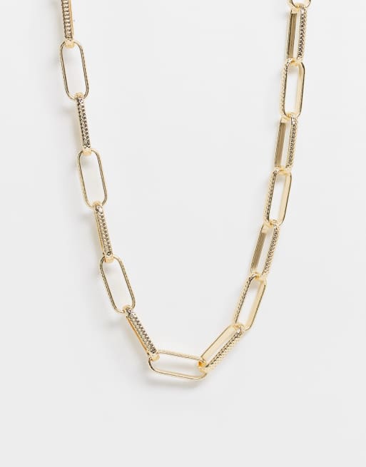 DesignB London Curve Exclusive necklace in gold with wide interlocking links