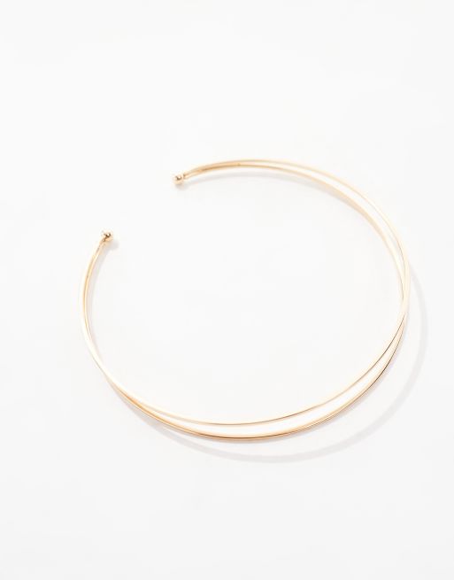 DesignB London Curve simple arm cuff in gold , 2 of 4