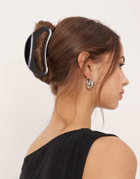 DesignB London curved hair claw clip in black - view 1