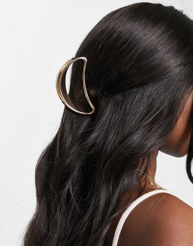 DesignB London cut out hair claw clip in gold