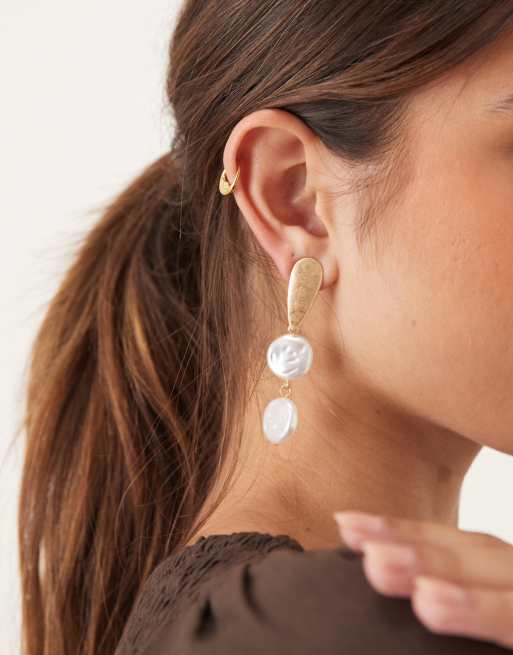 DesignB London double faux pearl drop stud earrings in brushed gold tone, 3 of 3