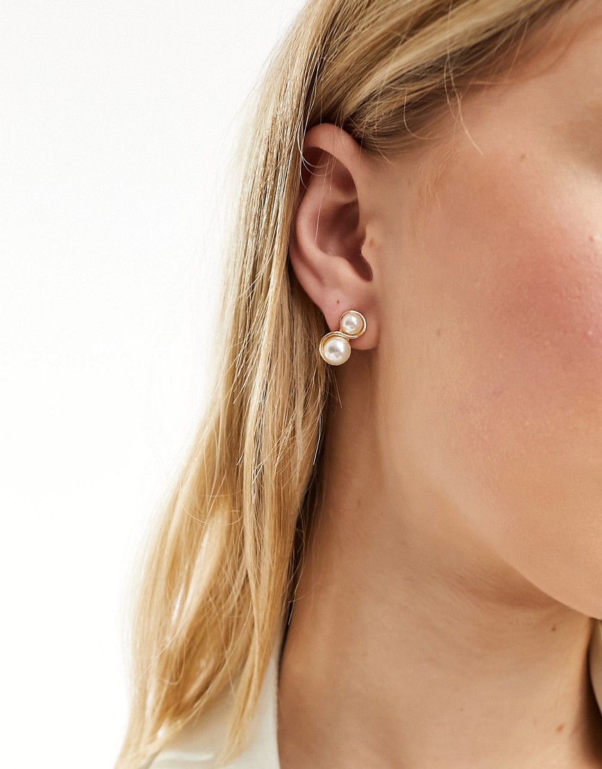 DesignB London double pearl earrings in white