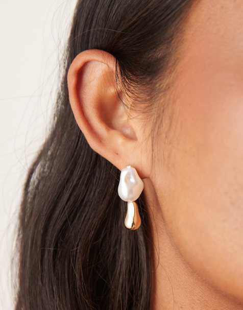 DesignB London drop earrings in pearl and gold - view 1