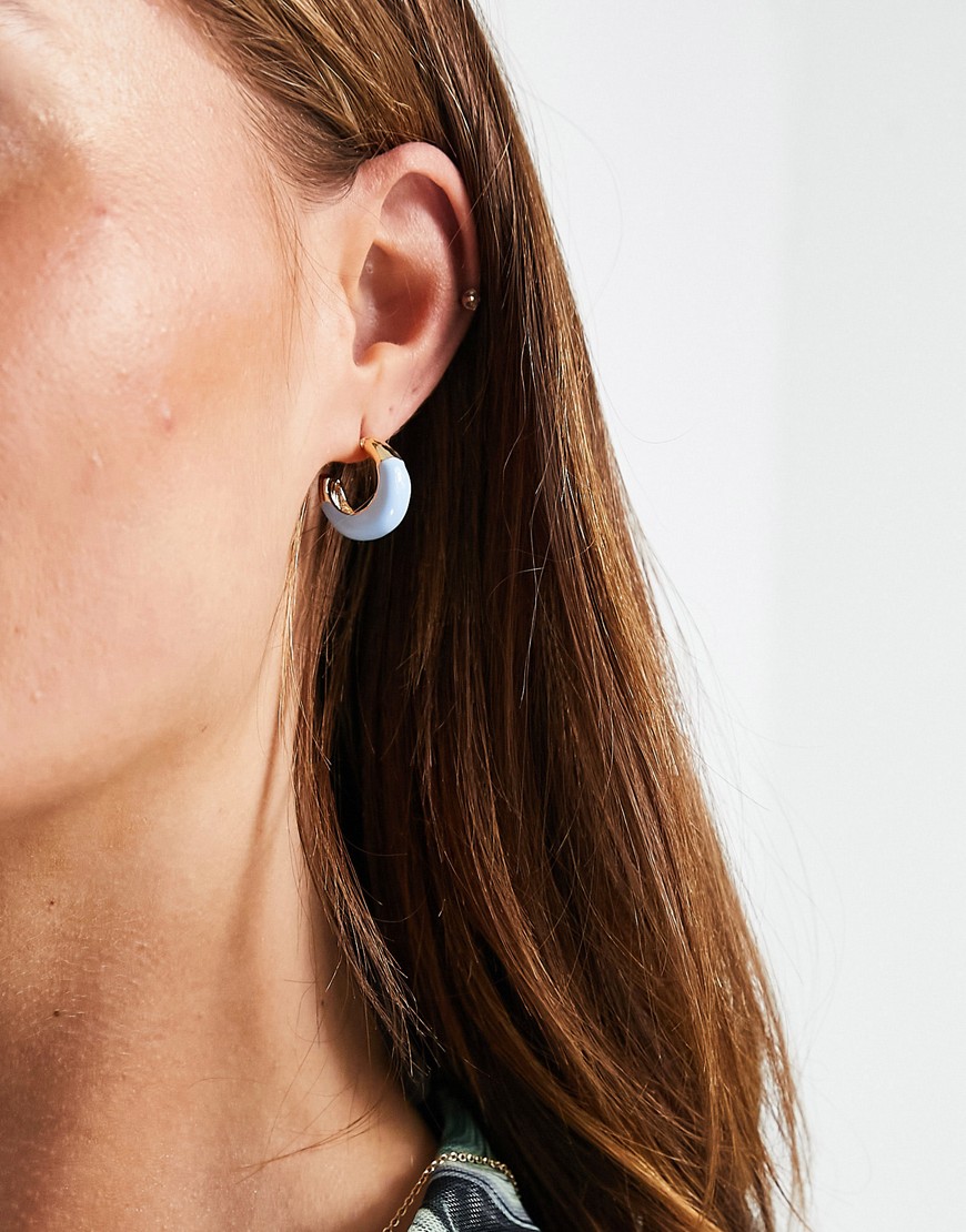 DesignB London enamel dipped hoop earrings in blue-Blues