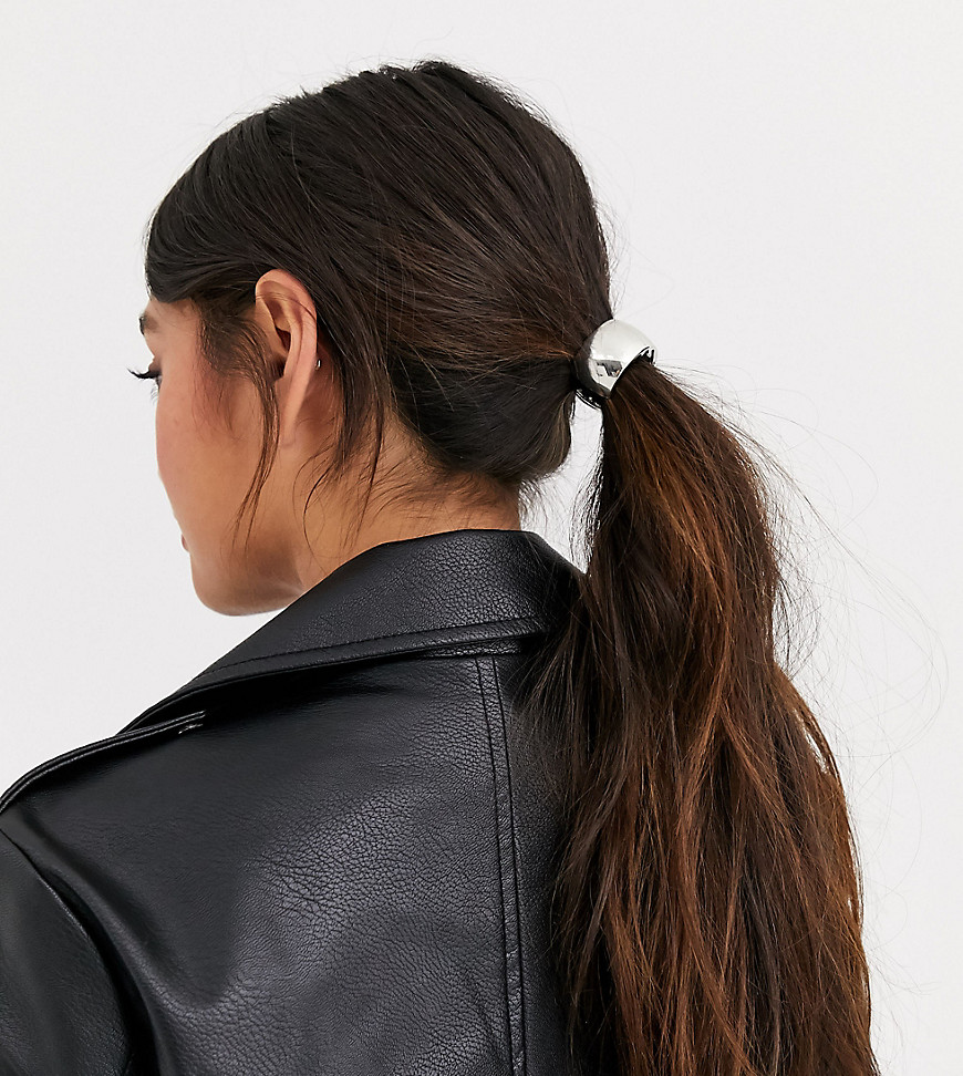 DesignB London – Exklusivt silverfärgat hårband