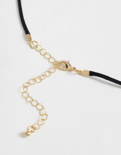 DesignB London fish pendant necklace in gold, 3 of 4