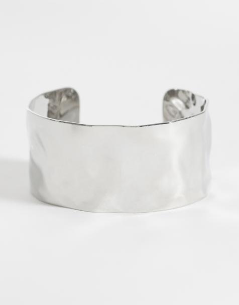 DesignB London - Gehamerde armband in zilver - view 1