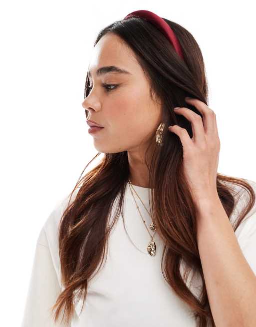 DesignB London – Gepolsterter Satin-Haarreif in Rot 