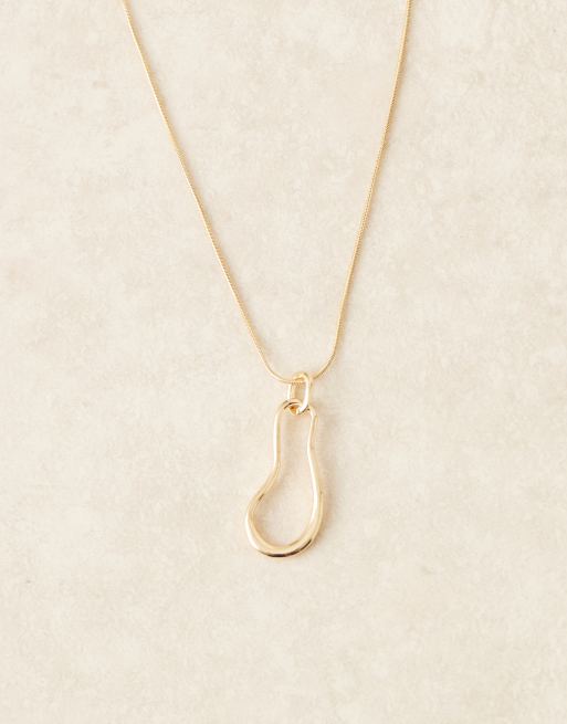 DesignB London – Goldfarbene Halskette mit Anhänger in geschmolzenem Design, 2 von 3