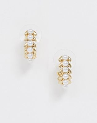 DesignB London - Gouden oorringen met imitatieparels