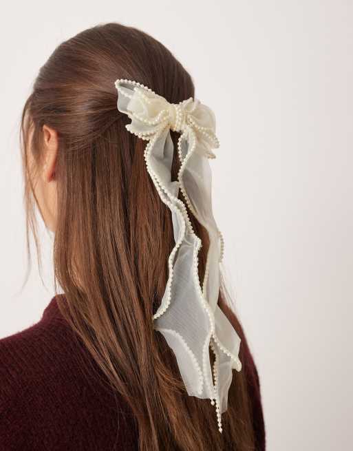 DesignB London hair bow with pearl trim in cream, 3 of 3