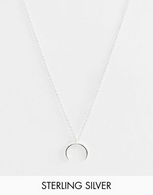 DesignB London – Halsband med halvmåne i äkta silver