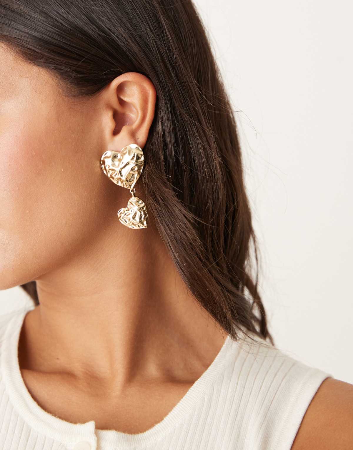 DesignB London hammered boho heart drop earrings in gold