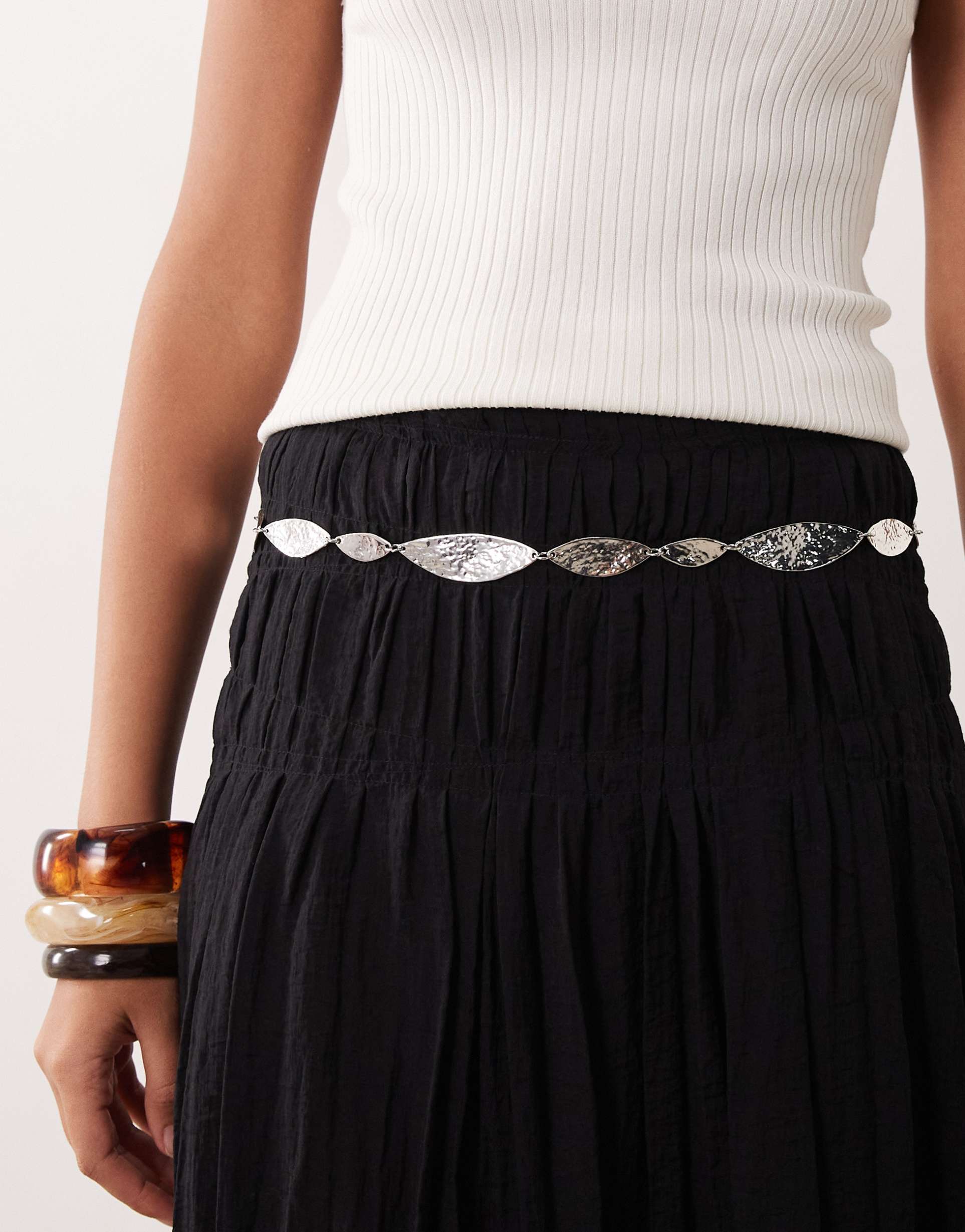 designb london hammered metal chain belt in silver