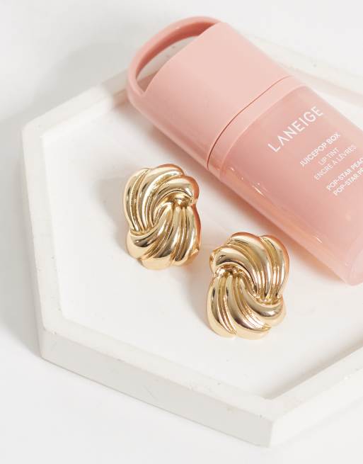 DesignB London intertwined stud earrings in gold, 2 of 4