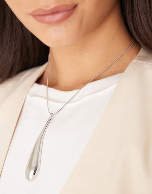 DesignB London - Ketting met druppelvormige hanger in zilver