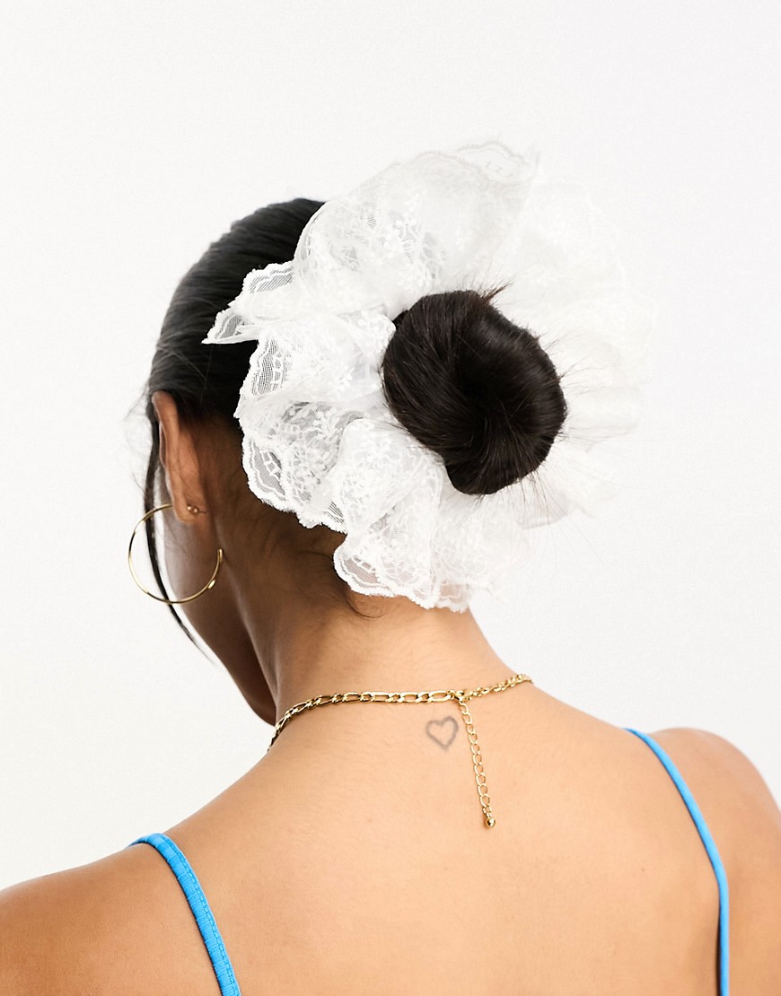 DesignB London lace scrunchie in white