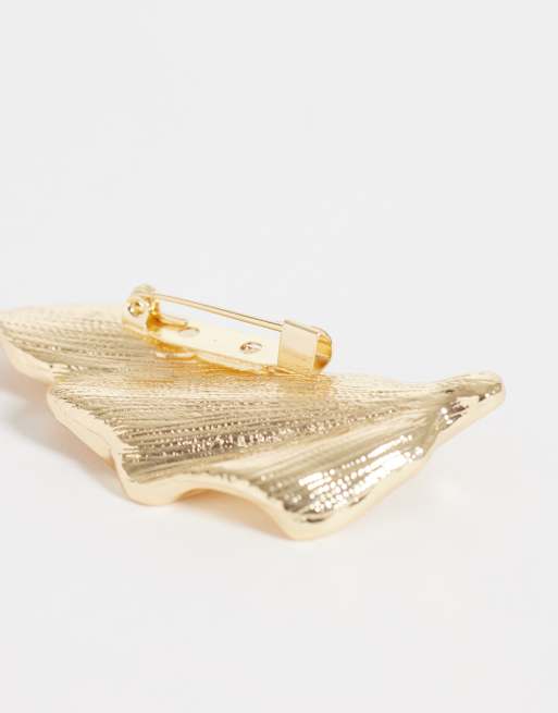 DesignB London leaf brooch in gold tone, 2 of 3