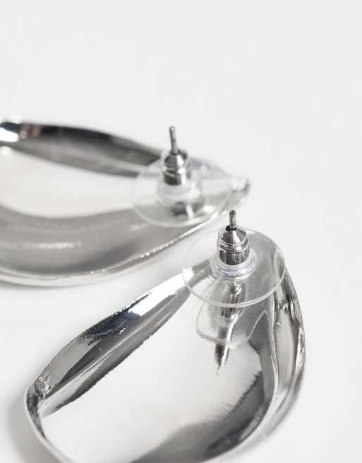 DesignB London liquified large stud earrings in silver, 3 of 4
