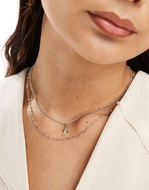 DesignB London - Lot de 2 colliers avec chaîne et pendentif croix - Argenté 