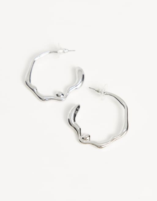 DesignB London melt design metal hoop earrings in silver