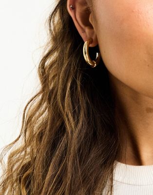 DesignB London mixed metal 30mm hoop earrings in silver and gold