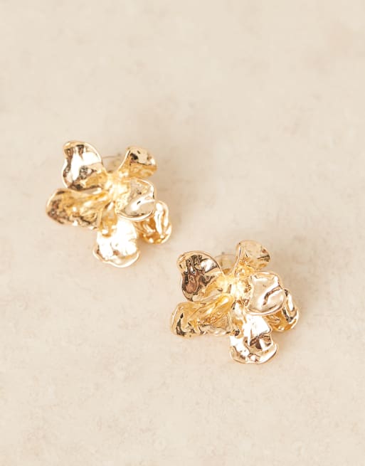 DesignB London molten flower earrings in gold tone, 2 of 3