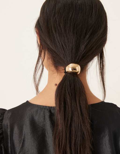 DesignB London molten metal hair tie in gold