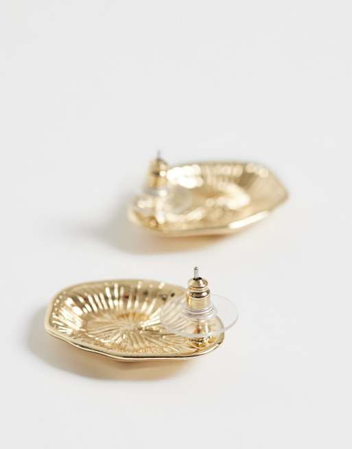 DesignB London molten metal stud earrings in gold, 3 of 5