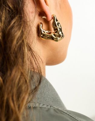 DesignB London molten square hoop earrings in gold - ASOS Price Checker
