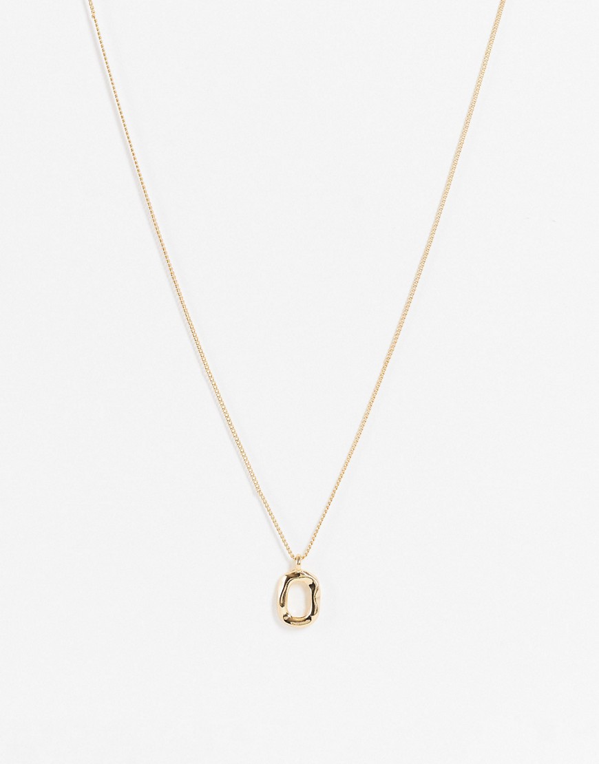 DesignB London necklace with molten circle pendant in gold