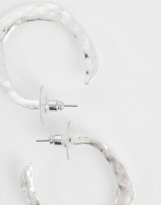 DesignB London - Onregelmatige open oorringen in zilver, 4 van 4