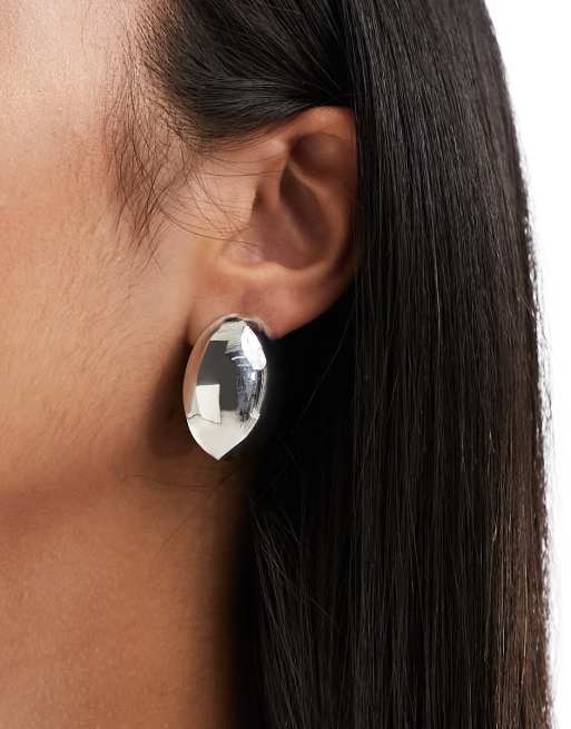 DesignB London - Orecchini a bottone color argento con design bombato