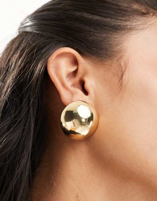 DesignB London - Orecchini a bottone color oro a sfera 