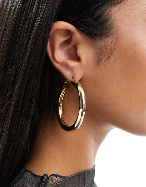 DesignB London - Orecchini a cerchio tubolari color oro da 50 mm  